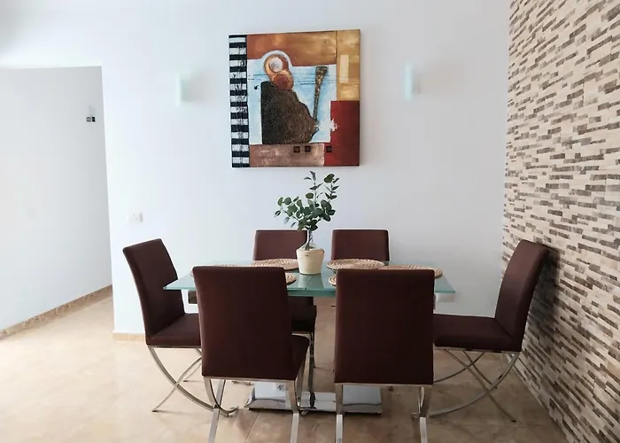 Апартаменты Roque's House *